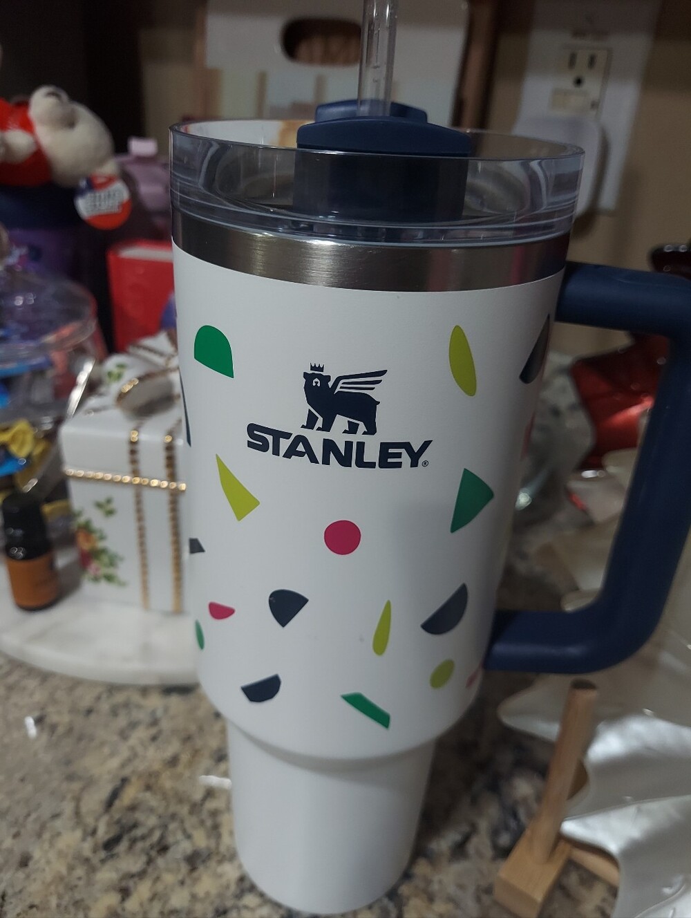 Stanley 40 Oz - Picture 8 of 10
